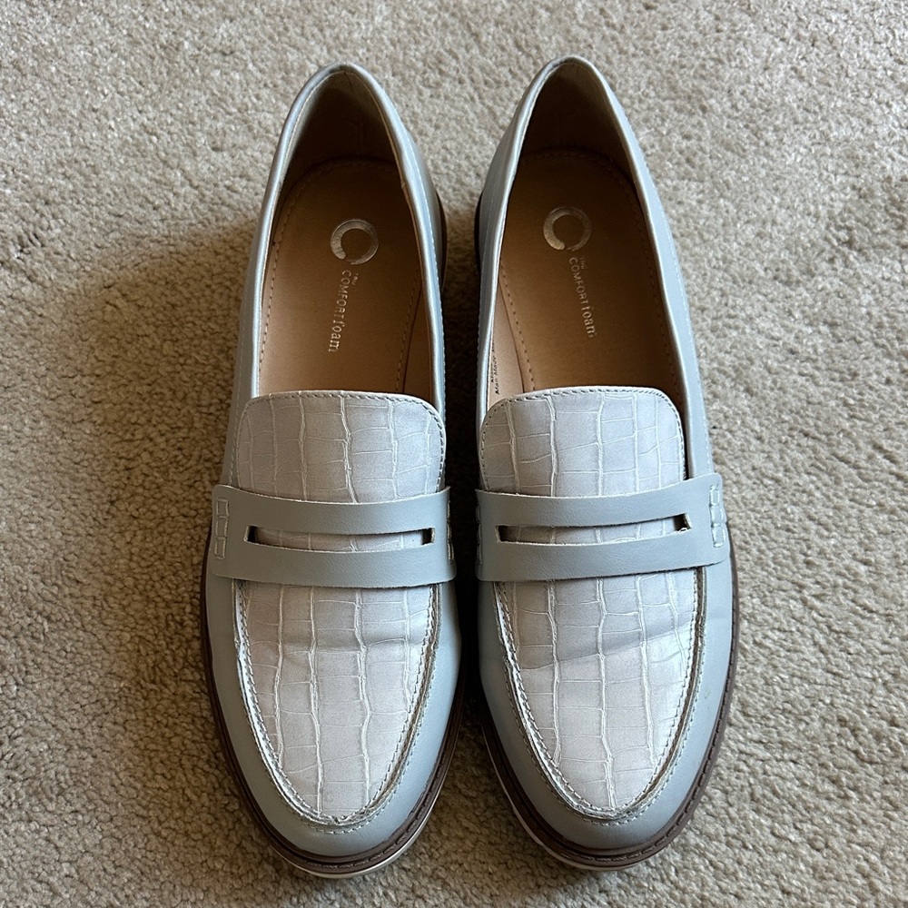 Vince Croc-Embossed Gray Loafers